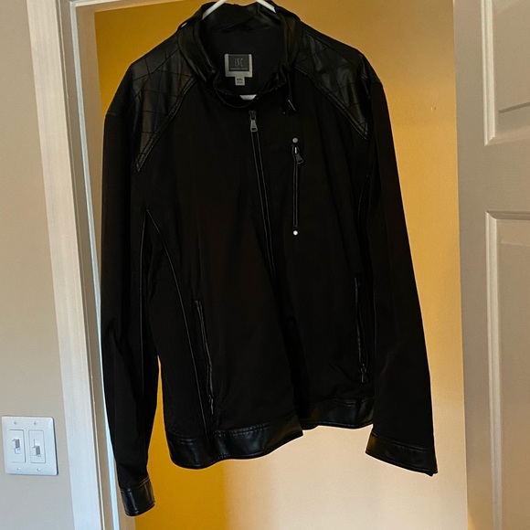 Men Jacket - Picture 2 of 2